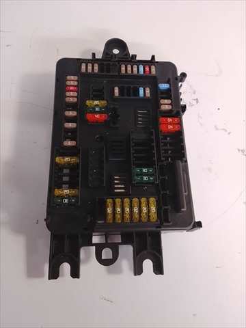 Caja Reles Fusibles Bmw Serie 1 116 1.6 D