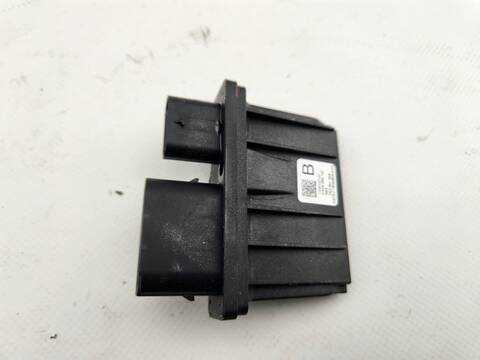 Foto 3ª: Centralita Motor ECU Skoda Yeti AMBITION 150CV 110KW [DFSB] (2016)