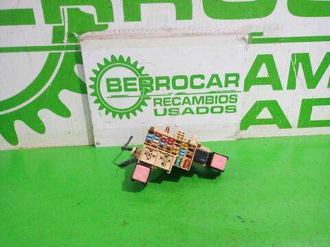 Caja Reles Fusibles Renault Kangoo PROFESIONAL 75CV