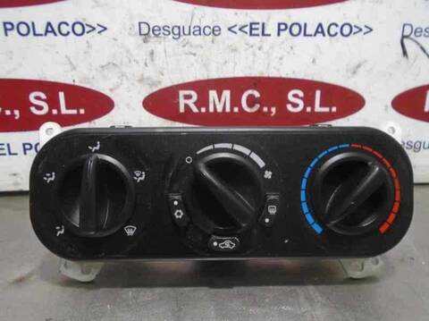 Foto 1ª: Mando Calefacción A. A. Jeep Compass LIMITED 140CV 103KW [BYL + SERIAL] (2007)