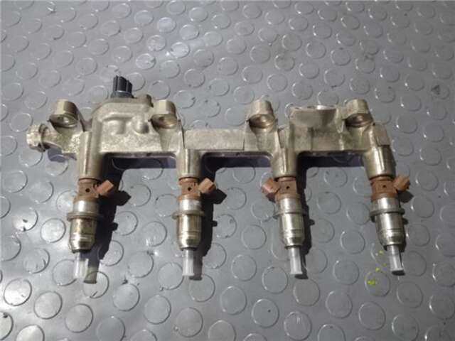 Rampa Inyectora Mitsubishi Montero 2.0 GDI (H67W. H77W)