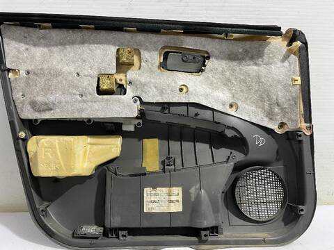 Foto 3ª: Tapizados Cartoneras Toyota Prius BASIS 78CV [1NZFXE] (2003)