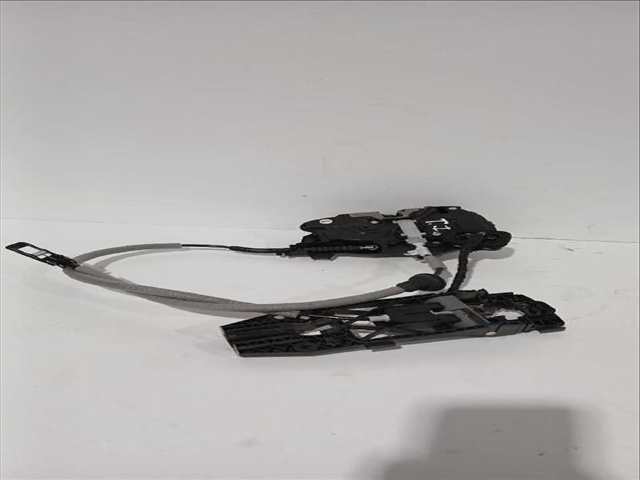 Foto 2ª: Cerradura Puerta Trasera Izquierda Volkswagen T-Cross 1.0 TSI 110CV [DLAA] (2018)