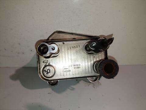 Foto 3ª: Radiador Aceite Mercedes Clase C 160 220 CDI 203.006) 143CV (2000)