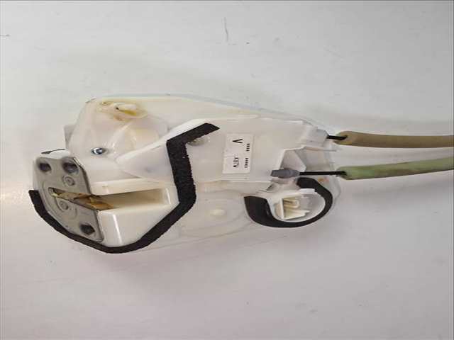 Foto 2ª: Cerradura Puerta Trasera Derecha Mazda 3 ACTIVE BERLINA (2009)