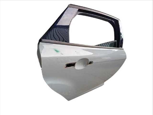 Foto 1ª: Puerta Trasera Derecha Ford Focus 1.0 ECOBOOST (2010)