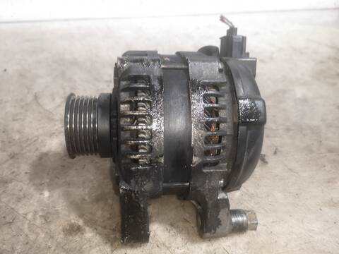 Foto 3ª: Alternador Volvo V50 D4164T FAMILIAR (2006)