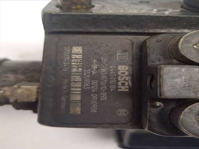 Foto 3ª: Bomba Inyeccion Opel Vectra 1.9 16V CDTI CAT Z 19 DTH - LRD) BERLINA 150CV 110KW [Z19DTH] (2005)