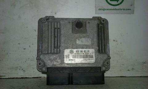 Centralita Motor ECU Volkswagen Golf 1.9 TDI BERLINA 105CV 77KW