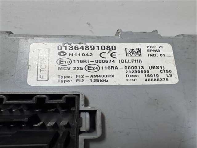 Foto 2ª: Caja Reles Fusibles Peugeot Bipper VERSION INDEFINIDA