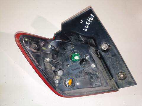 Foto 3ª: Piloto Trasero Derecho Mitsubishi ASX KAITEKI 4WD 150CV (2010)