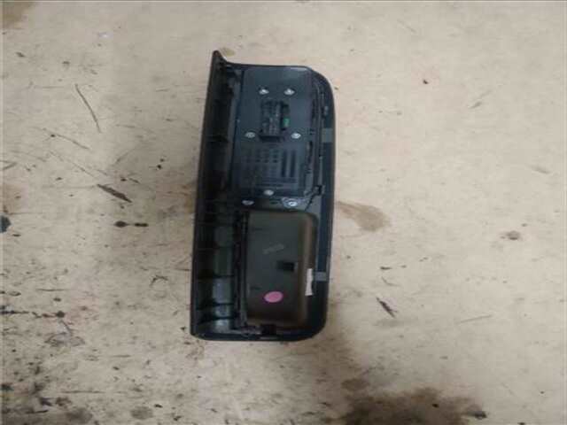 Foto 2ª: Botonera Elevalunas Volvo S40 1.8 (125 CV) [B4184S11]
