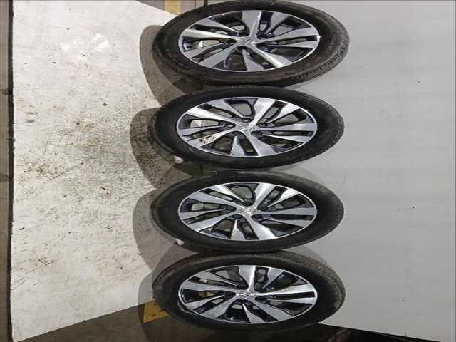 Juego LLantas Suzuki SX4 1.4 T ALLGRIP AKK 414) 140CV