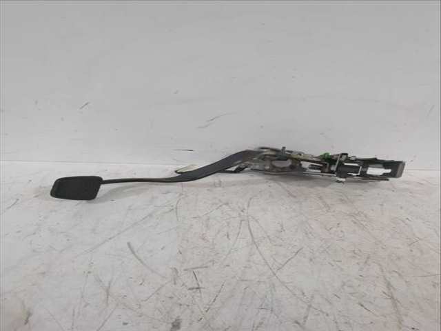 Pedal Embrague Toyota Auris 1.33 DUAL-VVTI NRE150_) 101CV 74KW