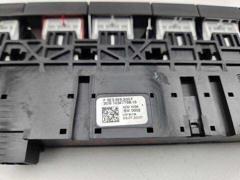 Foto 2ª: Mando Multifuncion Skoda Octavia AMBITION 116CV 85KW [DSUD] (2020)