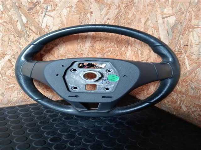 Foto 3ª: Volante Chevrolet Orlando LT 1 CAT 141CV (2011)