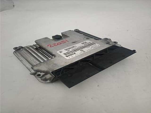 Centralita Motor ECU Chevrolet Cruze 2.0 LS [2.0 LTR. - 92 KW DIESEL CAT]