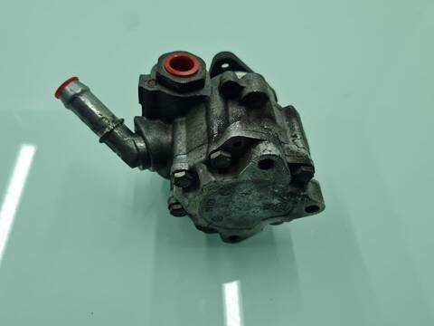 Foto 3ª: Bomba de Direccion Bmw Serie 1 114 118D BERLINA 122CV 90KW [M47N204D4] (1950)