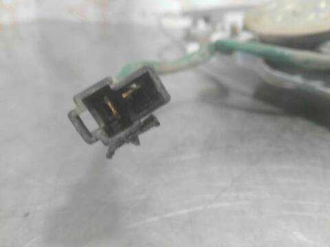 Foto 3ª: Elevalunas Manual Trasero Derecho Daewoo Nubira SX 1999 ) BERLINA 106CV 78KW [A16DMS] (2002)