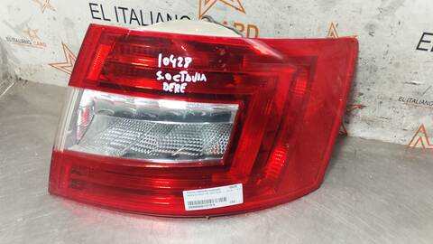 Piloto Trasero Derecho Skoda Octavia STYLE 110CV 81KW