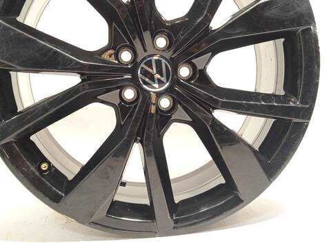 Foto 4ª: LLanta Chapa Volkswagen Taigo 1.5 TSI 150CV 110KW [DXDB] (2024)