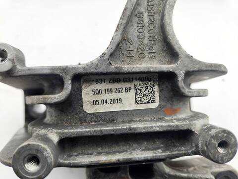Foto 4ª: Soporte Motor Audi A4 35 TDI S LINE 4P) BERLINA 163CV 120KW [DTNA] (2024)