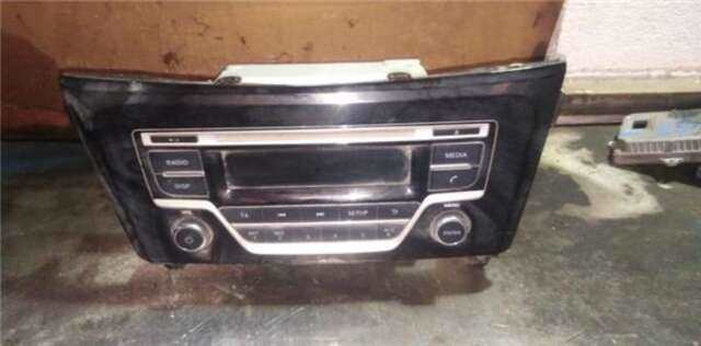 Foto 2ª: Sistema Audio Radio CD Nissan Qashqai 1.6DCI [R9ME414]