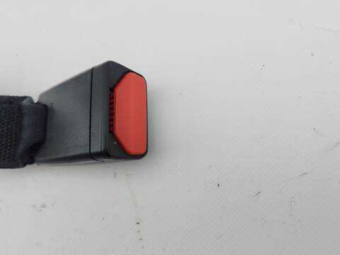 Foto 3ª: Cinturón Trasero Central Peugeot 208 1.2 PURETECH 100 101CV 74KW [HN05] (2024)