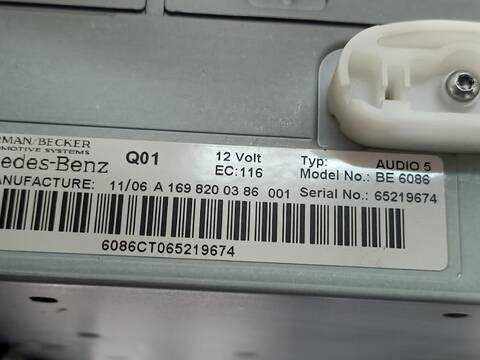 Foto 3ª: Sistema Audio Radio CD Mercedes Clase A 140 A 200 CDI 169.008) 140CV [OM640941] (2004)