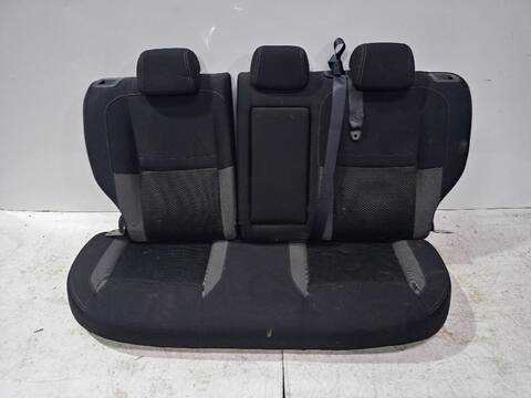 Asientos Traseros Nissan Qashqai ACENTA 116CV