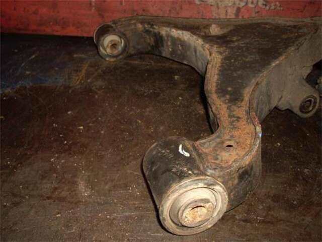 Foto 3ª: Brazo Suspension Delantero Derecho Nissan Pathfinder 2.5 DCI [YD25DDTi]