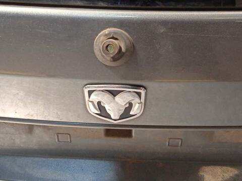 Foto 3ª: Portón Dodge Journey R/T 140CV 103KW [BWD] (2008)