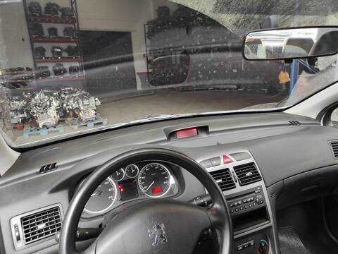 Salpicadero Peugeot 307 NFU