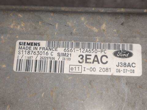Foto 1ª: Centralita Motor ECU Ford Fiesta A9JA (2006)