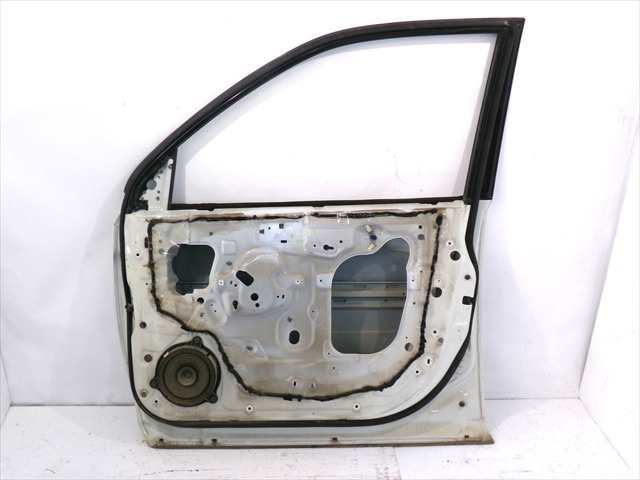 Foto 4ª: Puerta Delantera Derecha Nissan X-Trail 2.2 DCI 2001-2014 [YD22] (2007)