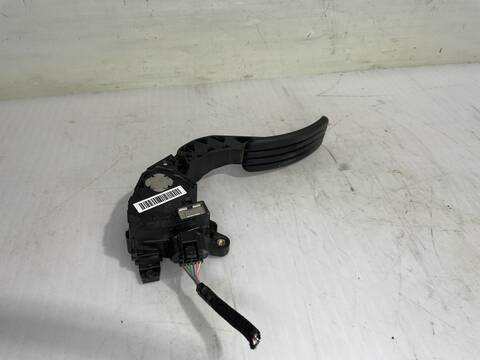 Foto 3ª: Pedal Acelerador Renault Megane D III BERLINA 5P DYNAMIQUE (2012)