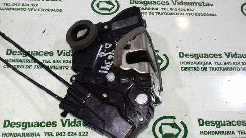 Cerradura Puerta Delantera Derecha Toyota Yaris BLUE 87CV 64KW