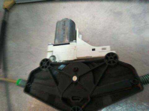 Foto 4ª: Elevalunas Eléctrico Delantero Izquierdo Audi Q5 2.0 TDI 125KW) 170CV [CGLB] (2010)