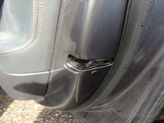 Cerradura Puerta Delantera Derecha Jaguar XE PRESTIGE 179CV 132KW