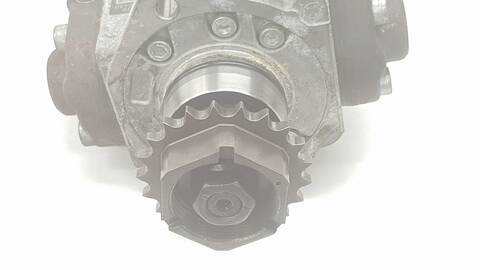 Foto 3ª: Bomba Inyeccion Opel Astra EXCELLENCE (2009)