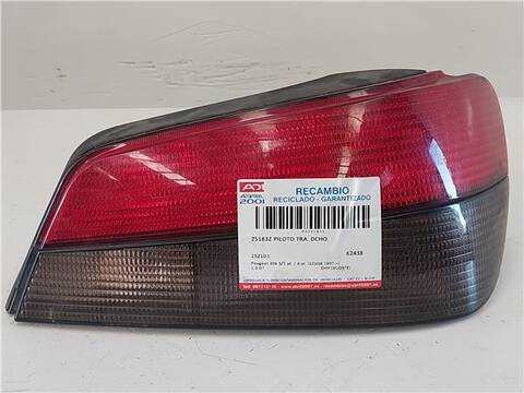 Piloto Trasero Derecho Peugeot 306 1.9 DT 90CV