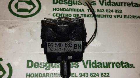 Foto 3ª: Mando Luces Chevrolet Kalos 1.4 CAT 94CV 69KW [F14D3] (2006)