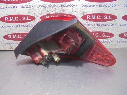 Foto 2ª: Piloto Trasero Izquierdo Toyota Rav4 EXECUTIVE 177CV 130KW [2ADFHV] (2008)