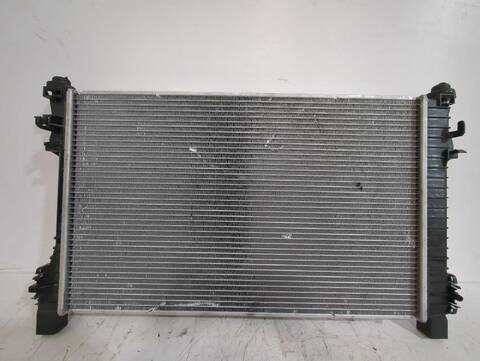 Foto 2ª: Radiador Motor Mercedes Clase C 160 CLK 240 209.361) 170CV [M 112.912] (2002)