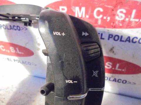 Foto 4ª: Mando Volante Citroen C4 1.4 16V BERLINA 88CV 65KW [KFU] (2005)