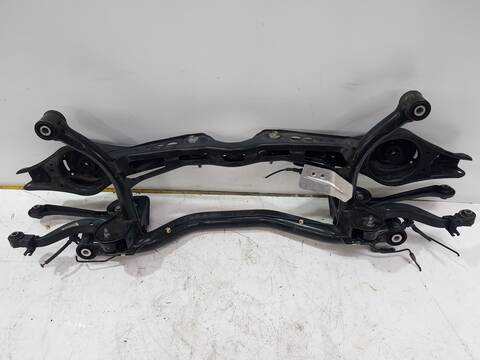 Foto 3ª: Puente Trasero Volkswagen Passat INDIVIDUAL BERLINA 140CV 103KW (2003)