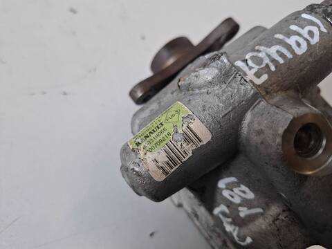 Foto 3ª: Bomba de Direccion Renault Espace ARGOS 2 DCI DIESEL CAT 150CV (2002)