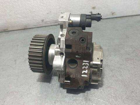 Foto 2ª: Bomba Inyeccion Chrysler Voyager 2.5 CRD SE 141CV 105KW [MVM98B] (2001)