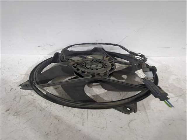 Foto 1ª: Electroventilador Peugeot 407 2.0 HDI 135 6DRHRH 6DRHRE 6DRHRG 6DRHRJ) 136CV 100KW [RHR (DW10BTED4)] (2005)