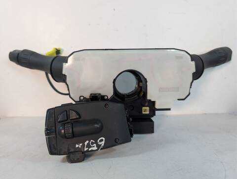 Foto 3ª: Mando Multifuncion Renault Koleos 2 0 LTR. - 127 KW DCI DIESEL FAP CAT 2011 173CV